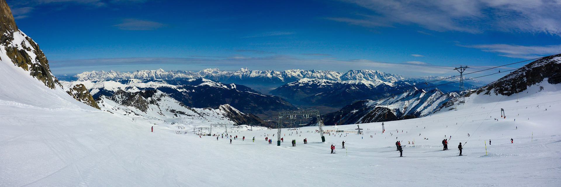 Ferienhaus Sonthofen in verschneiten Bergen zum Skifahren